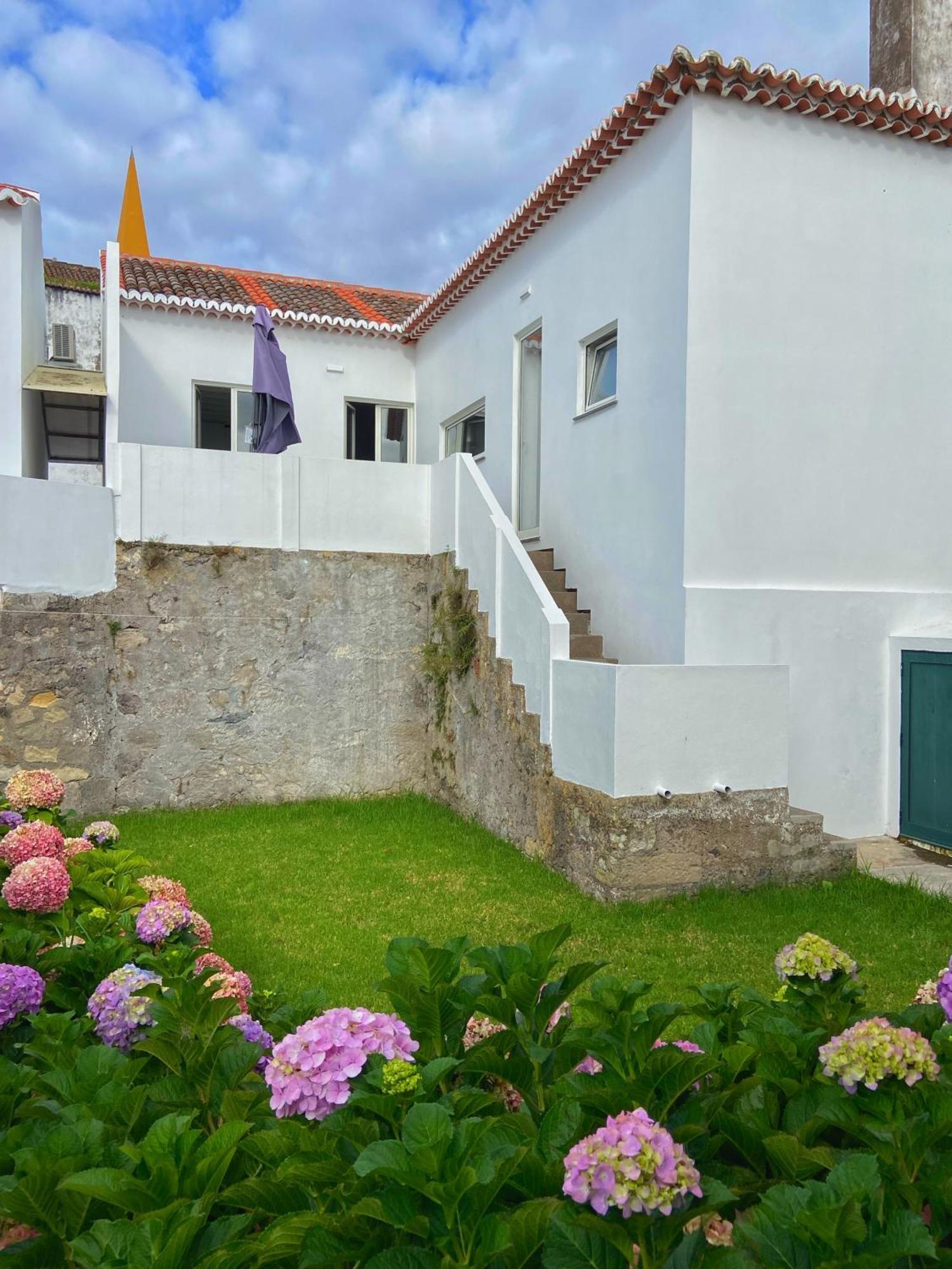 Casa Do Pisao - Cosy And Modern Two-Bedroom Townhouse Angra do Heroismo Luaran gambar