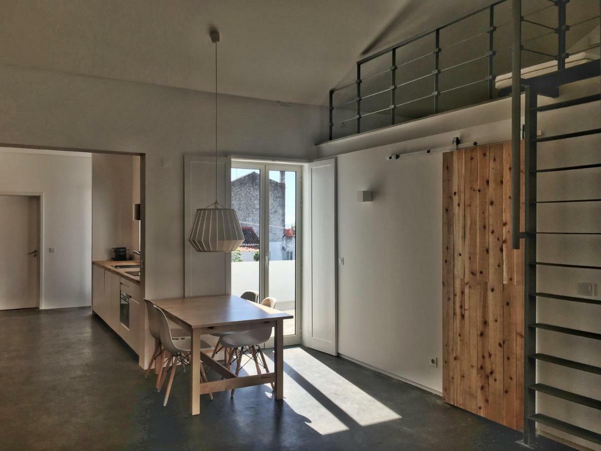 Casa Do Pisao - Cosy And Modern Two-Bedroom Townhouse Angra do Heroismo Luaran gambar