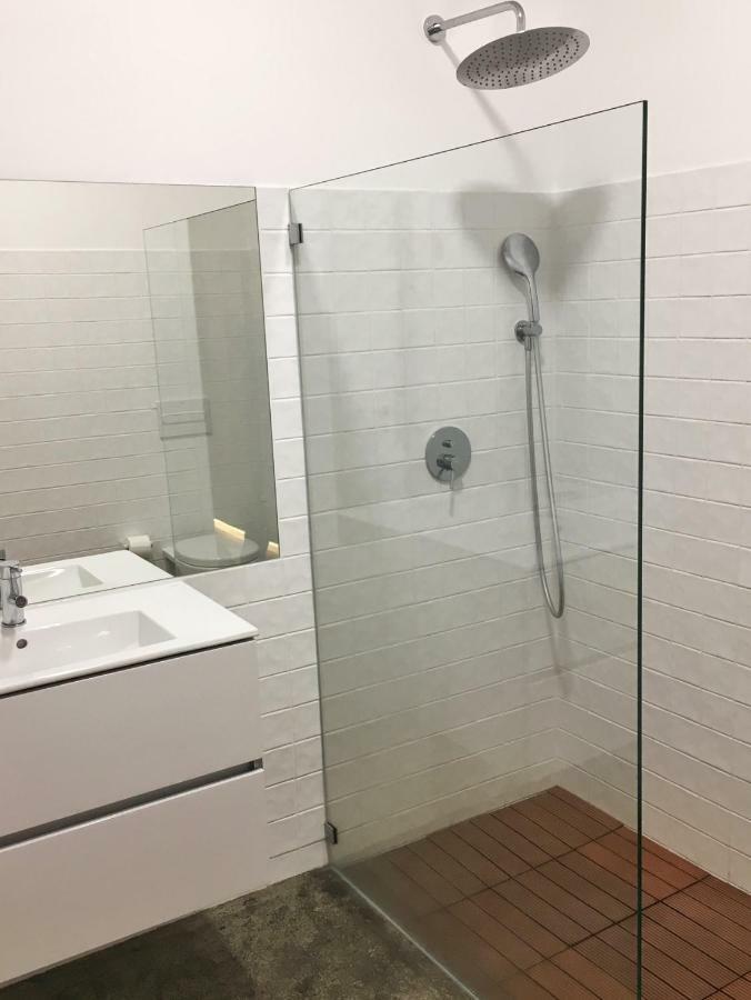 Casa Do Pisao - Cosy And Modern Two-Bedroom Townhouse Angra do Heroismo Luaran gambar